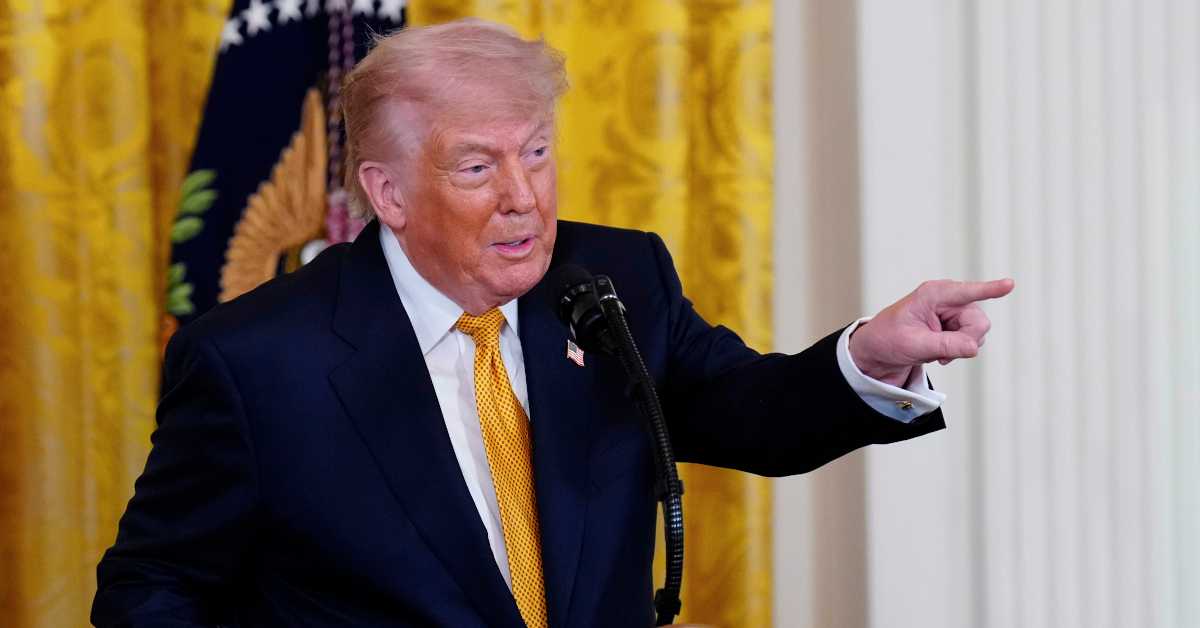 Трамп: Ирански одговор на амерички предлог неприхватљив; Техеран: Не преговарамо да бисмо њега задовољили