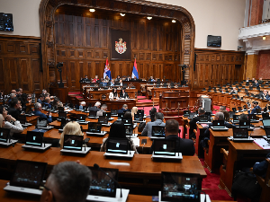 Посланици настављају расправу о изменама изборних закона