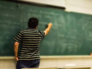 Јутарњи програм из три студија