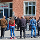 Настављени мирни протести грађана у Грачаници због хапшења директора здравствених и образовних установа