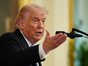 Трамп потврдио: Украјина губи територијe; Москва: Ако прекршите примирје на мети је Кијев