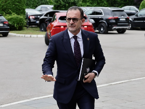 Мијатовић поднео оставку: Можда је требало да одем раније