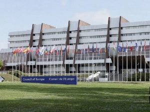 Брнабић на састанку Венецијанске комисије о правосудним законима