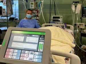 Први пут у Србији уграђено вештачко срце детету