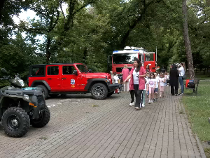 Краљево: Припадници полиције са најмлађим грађанима