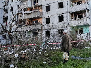 Масован руски напад на градове широм Украјине, погинуо је најмање девет људи