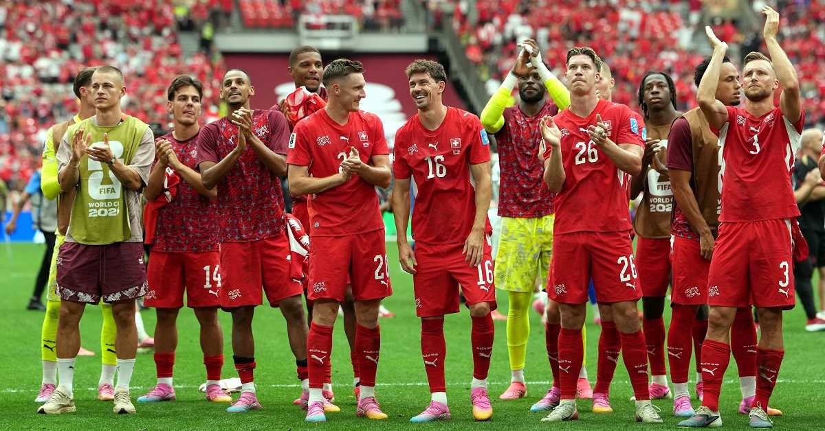 Швајцарска са првог места у нокаут фазу Мундијала