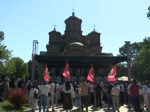 Видовданска литургија у манастиру Грачаница, додељени ордени "Мајка девет Југовића"