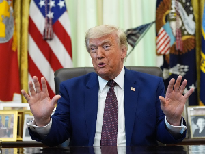 Трамп: Прво споразум, па одмрзавање имовине Ирана; Техеран: Ормуз се отвара након престанка претњи САД