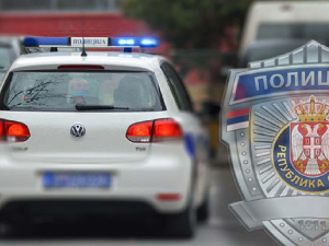 Ухапшено 12 особа у Новом Саду, полицајац осумњичен да је одавао податке вођама криминалних група