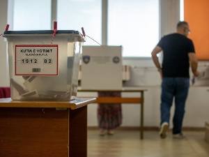 Нова коалиција или нови избори – неизвесна постизборна математика у Приштини