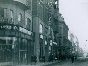 Живот у окупираном Београду 1941-1944: Хоризонатална колаборација и спорт