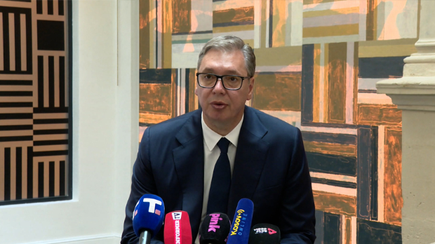 Вучић из Париза: Лепо је данас бити грађанин Србије, надам се да ћемо узвратити француским пријатељима
