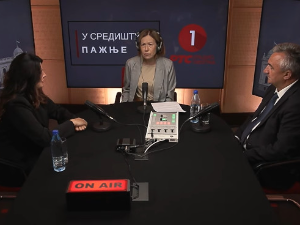 "У средишту пажње" - дебата о КиМ: Притисци на српски народ и даље трају, геополитичке околности се мењају