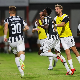 Четири гола, два црвена картона и прва победа Партизана у Суперлиги