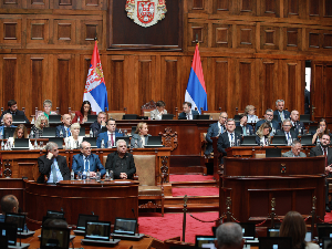 Алексић премијеру и министрима: Ваша једина обавеза је да служите грађанима; Мацут: Не треба да се спуштамо на ниво личних обрачуна 