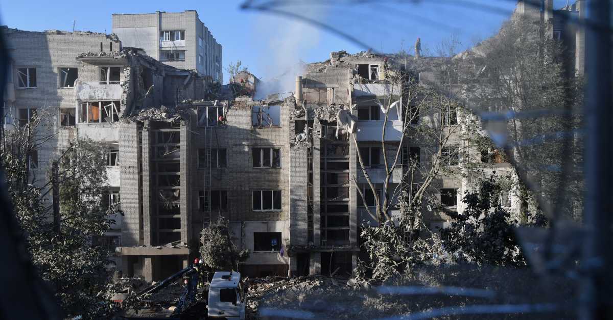  Русија: Погодили смо складиште дронова у Харковској области; Кијев: Масовни  напад на Украјину, има погинулих