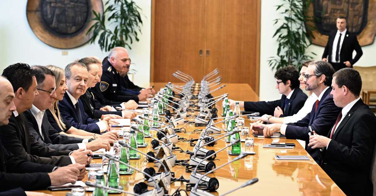 Генерални секретар Интерпола у Србији, састанци с Дачићем и Мацутом