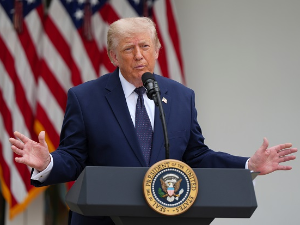 Трамп: Тражио сам само ревизију црвеног картона Балогуну, коначну одлуку донела Фифа