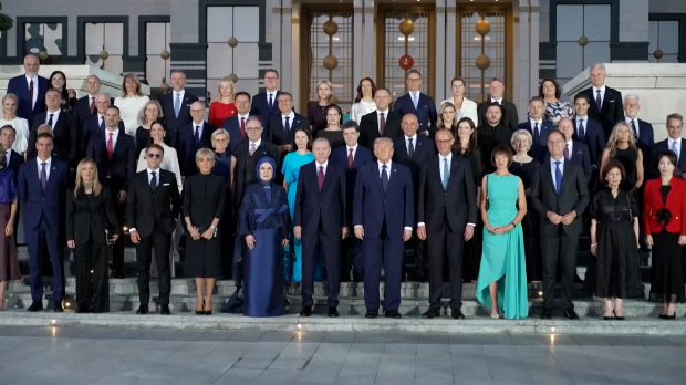 Трамп тражи више, јаче, боље