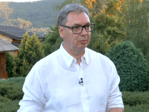 Вучић за РТС: Важно је да чујемо људе, локални функционери забринути јер добијамо извештај од грађана