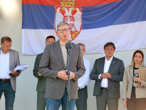 Председник Вучић у Расинском округу:  До краја године радови на водоводу за Брус, за путеве шест милиона евра