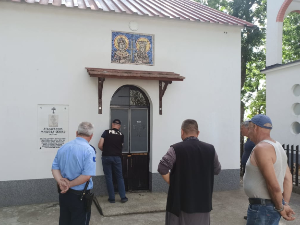 Обијена православна црква код Косовске Каменице, украдени прилози верника
