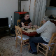 Како се постаје хранитељ за одрасле, ко може бити корисник?