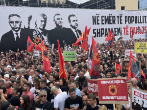 Скуп подршке бившим вођама ОВК у Приштини, сат одбројава до пресуде у Хагу