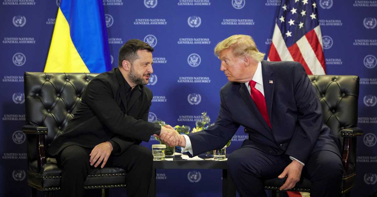 Зеленски Трампу: Разговор са Путином у трилатералном формату; Кремљ: Ништа се не постиже примирјем