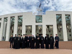 Патријарх Порфирије уз почасти дочекан у Парламенту Аустралије, истакнут значај српске заједнице