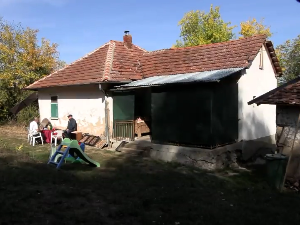 Сеоско туристичко газдинство „Дедовина”: Спој традиције, природе и будуће апи-терапије