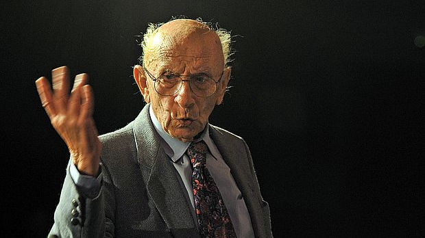 Војислав Бубиша Симић - Првих 100 година