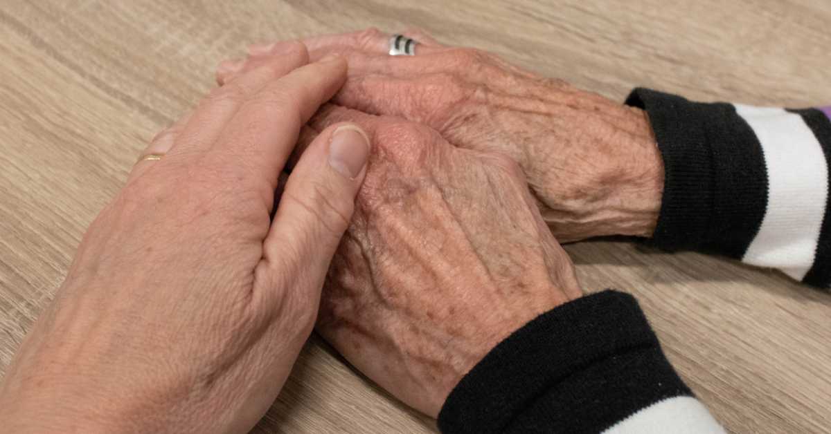 Преко 12 милиона Италијана бесплатно брине о другима, док се о њима мало брине   