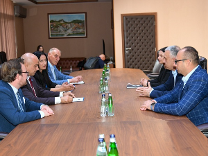 Српска листа са новим шефом Еулекса о положају Срба и заштити њихових права