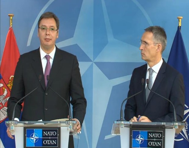 Aleksandar Vučić i Jens Stoltenberg