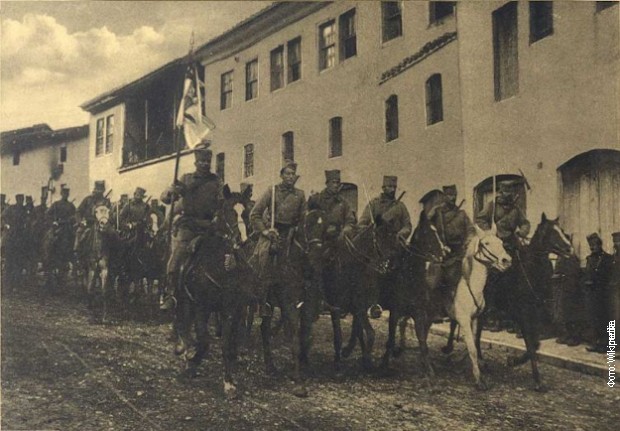 Србски војници у Скопљу