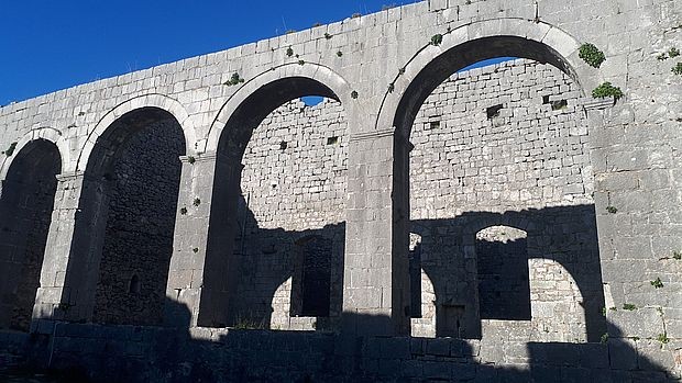 Ostaci crkve Svetog Stefana u tvrđavi u Skadru