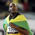 Асафа Пауел 9,87 на 100 м