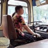 Кад неко у Пекингу украде аутобус, свима је одмах јасно да има 13 година