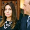 Супруга јавно љута на Берлусконија 