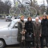 Жика Мићић поклонио аутомобил и бицикл Музеју 