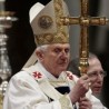 Ватикан брани папу