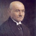 Фамилиологија