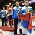 Три медаље и светски рекорд