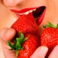 Јагодице и бобице чувају женско срце