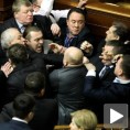 Масовна туча у украјинском парламенту