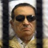 Судији "нелагодно" да суди Мубараку
