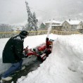 Снег изненадио Швајцарце