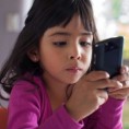 „Отпоран на децу“ – "Galaxy S4 Active" 